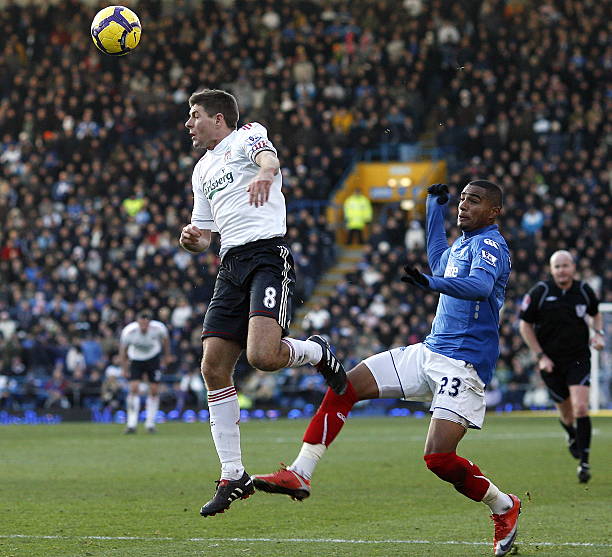 台上大放异 台上大放异