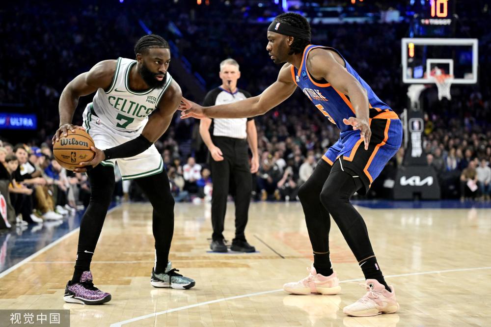 比赛以4 比赛以4