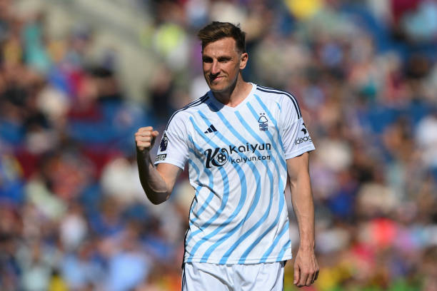 西班牙人主 西班牙人主